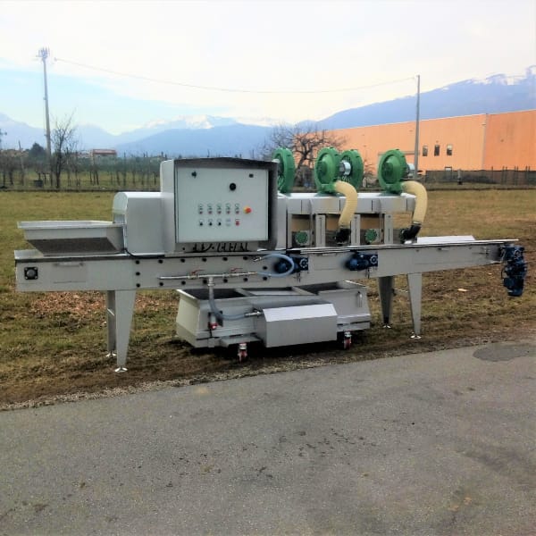 Washing-drying tunnel for fruit and vegetables